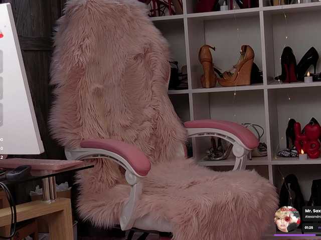 BaditaLuna's BongaCams show and profile