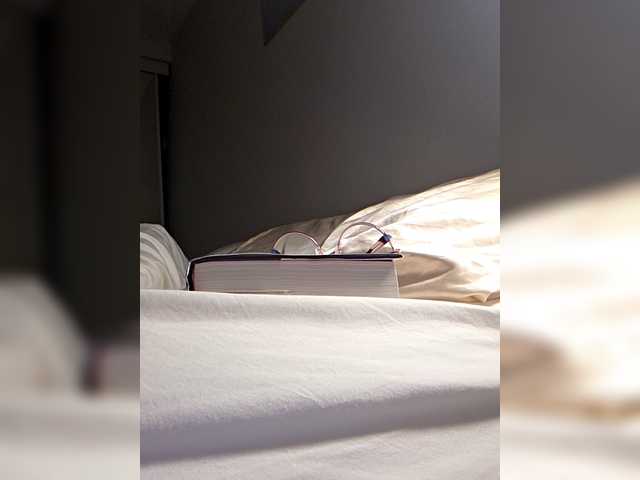 BaditaLuna's BongaCams show and profile