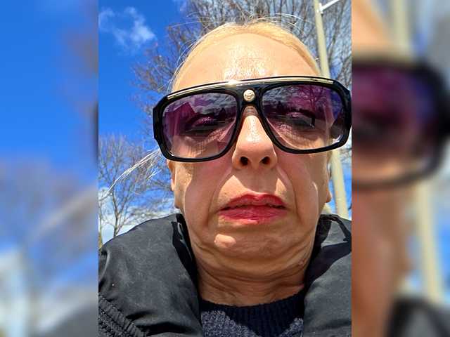 BaditaLuna's BongaCams show and profile