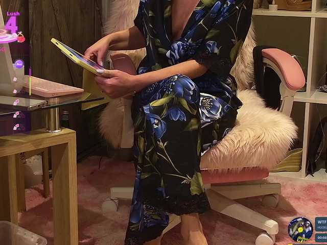 BaditaLuna's BongaCams show and profile