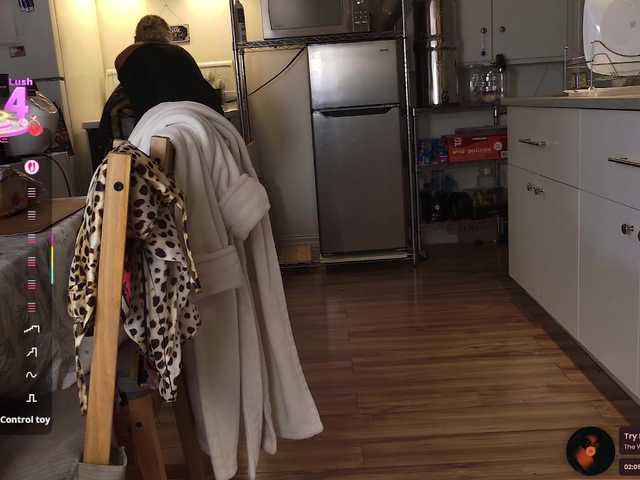 BaditaLuna's BongaCams show and profile