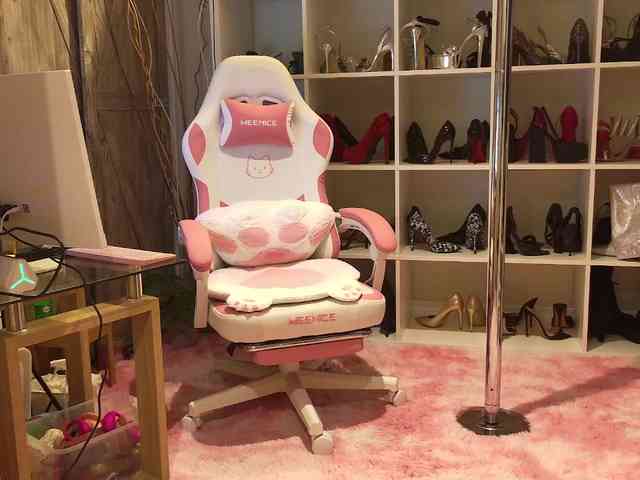 BaditaLuna BaditaLuna