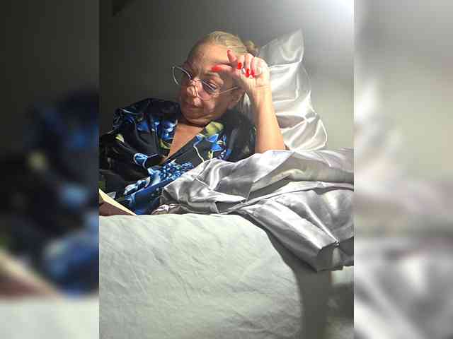 BaditaLuna BaditaLuna