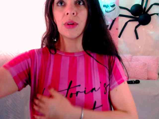 LATINGODDESS69 webcam