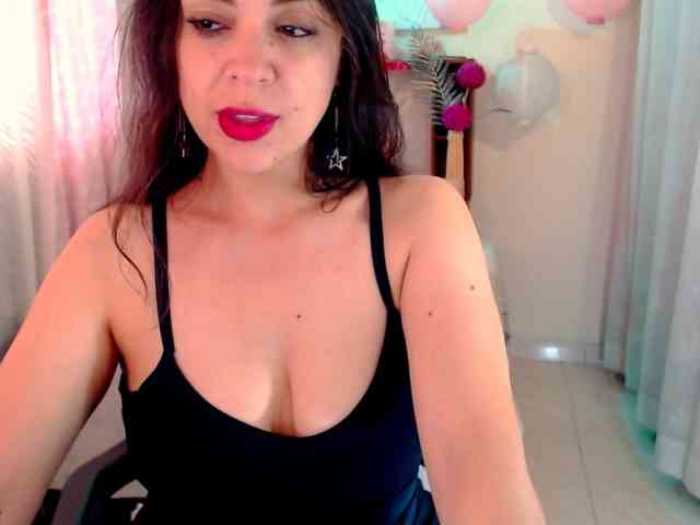 LATINGODDESS69 LATINGODDESS69