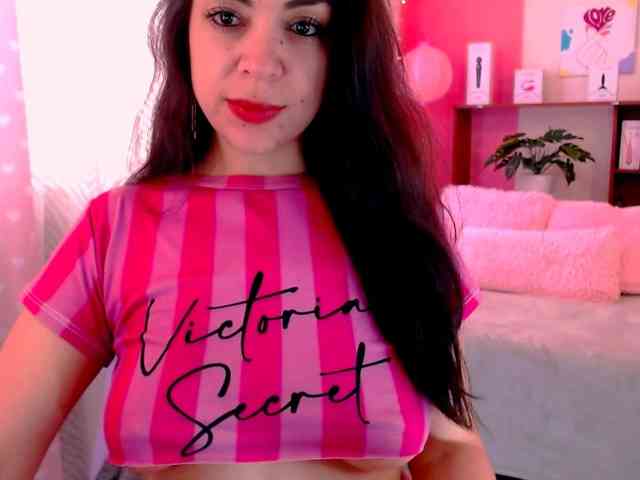LATINGODDESS69 webcam