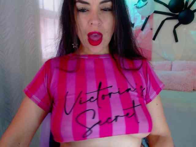 LATINGODDESS69 webcam