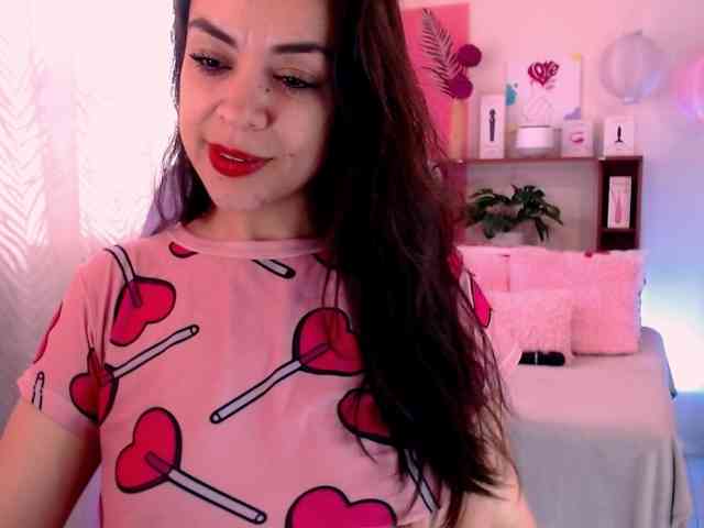 LATINGODDESS69 webcam
