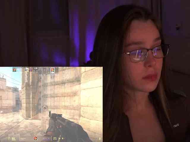 FemaleJesus1 webcam