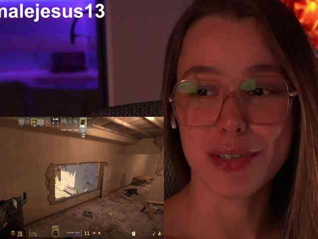 FemaleJesus1 webcam