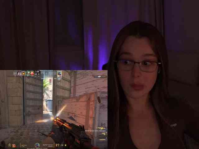 FemaleJesus1 webcam