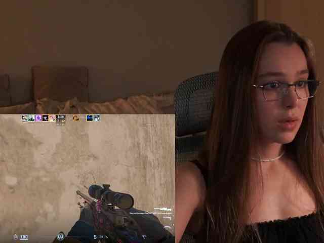 FemaleJesus1 FemaleJesus1