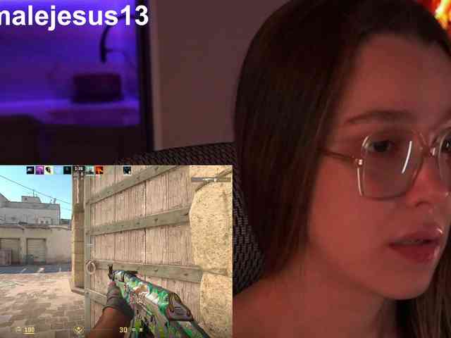 FemaleJesus1 webcam
