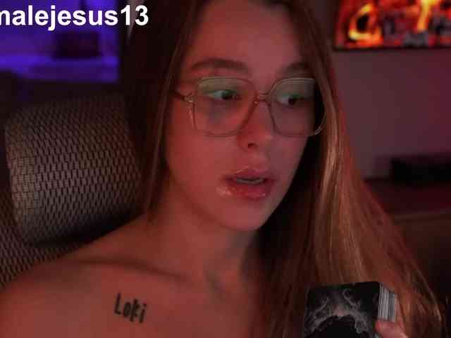 FemaleJesus1 webcam