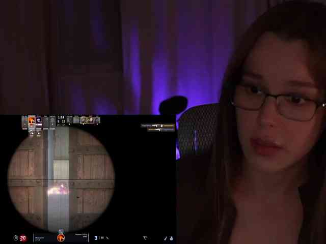 FemaleJesus1 webcam