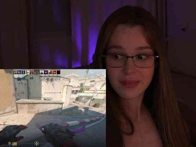 FemaleJesus1 webcam