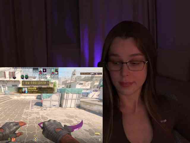 FemaleJesus1 webcam