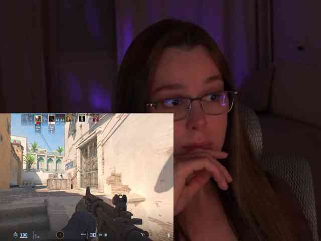 FemaleJesus1 webcam