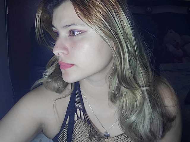 Elith20's BongaCams show and profile