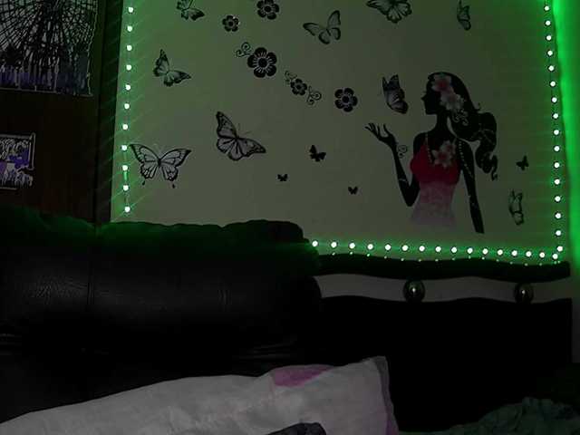 StarEli webcam bongacams model stream image