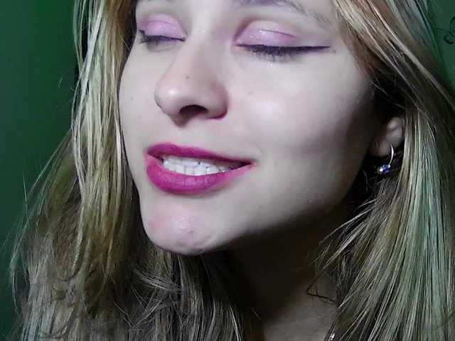 Elith20's BongaCams show and profile