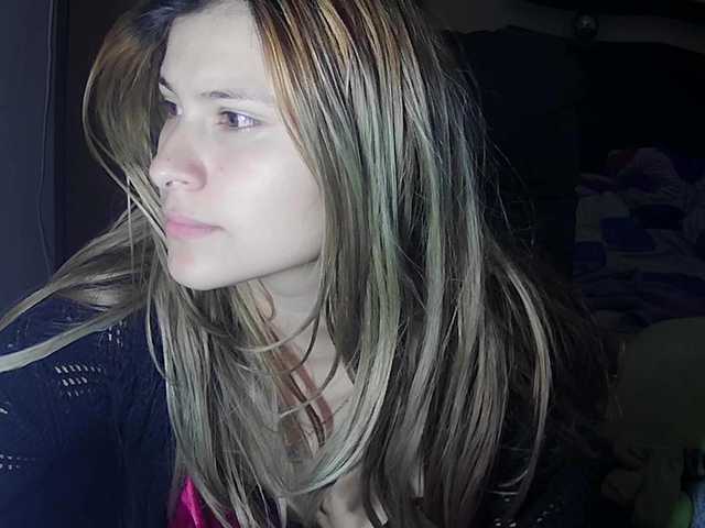 Elith20's BongaCams show and profile