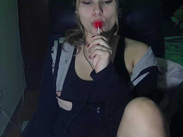 Elith20's BongaCams show and profile