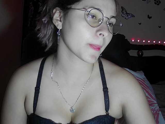 Elith20's BongaCams show and profile