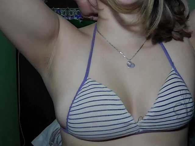 Elith20's BongaCams show and profile