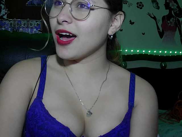 Elith20's BongaCams show and profile