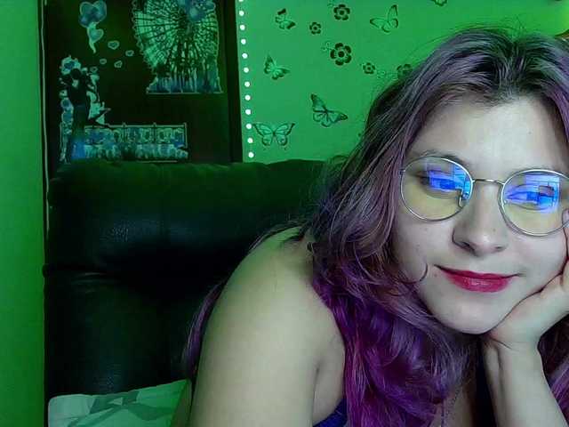 StarEli webcam bongacams model stream image