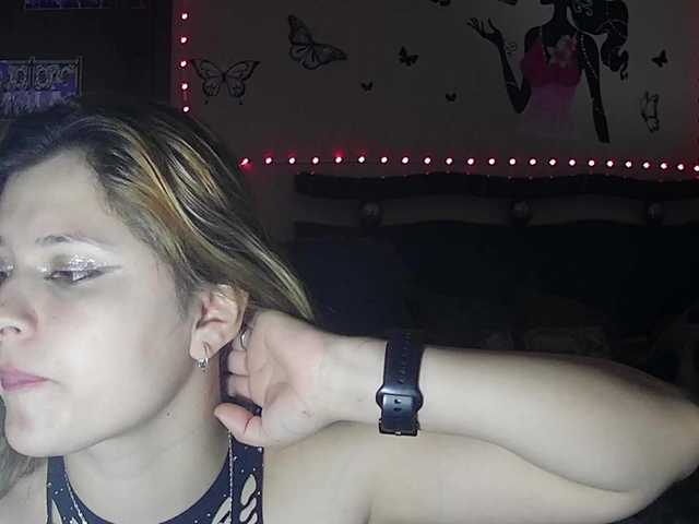 Elith20's BongaCams show and profile