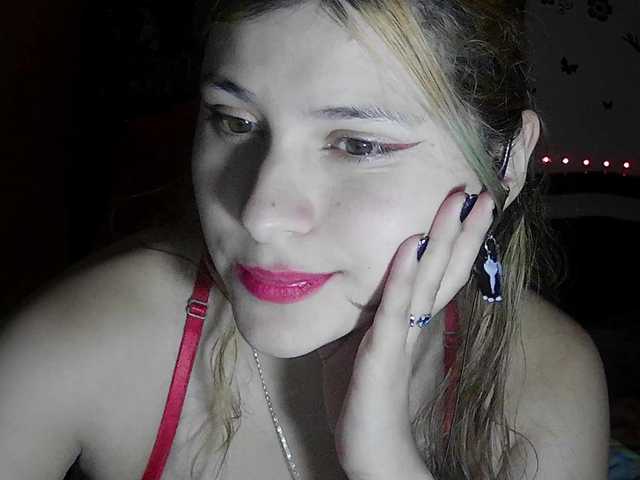 Elith20's BongaCams show and profile