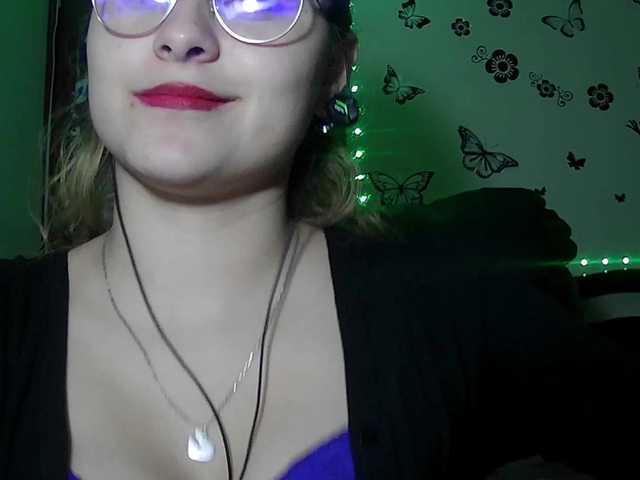 Elith20's BongaCams show and profile