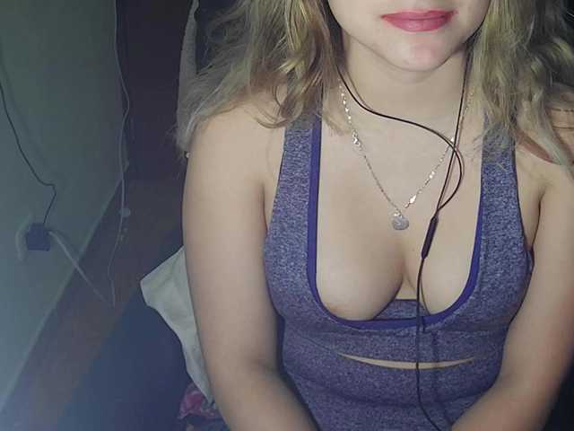 Elith20 from BongaCams is Freechat