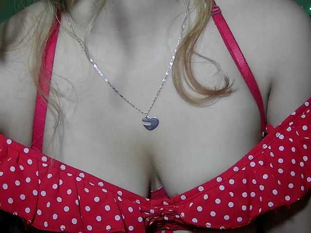 Elith20's BongaCams show and profile