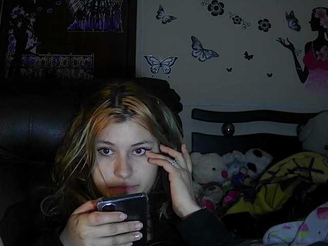 StarEli webcam bongacams model stream image