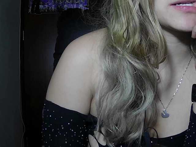 Elith20's BongaCams show and profile