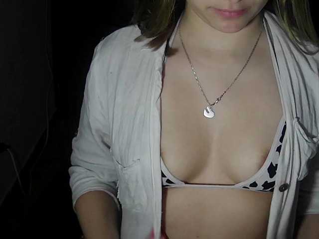 Elith20's BongaCams show and profile
