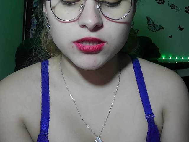 Elith20's BongaCams show and profile