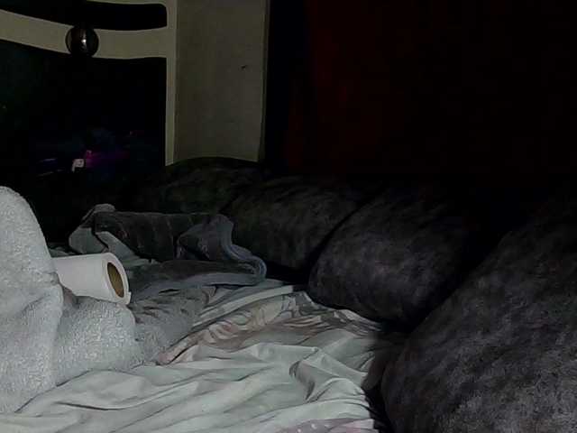 le modèle StarEli est en webcam porno dans un show sur le site bongacams, il possède les tags suivants: Latino/Hispanic,Brunette,Trimmed