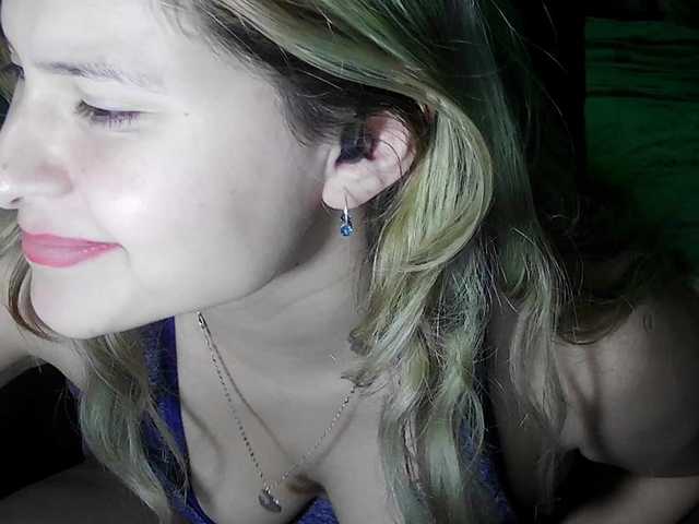 Elith20's BongaCams show and profile