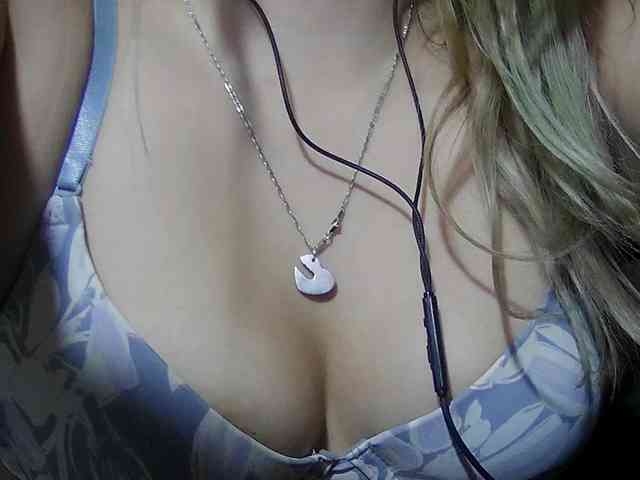 Elith20 Live Webcam on BongaCams