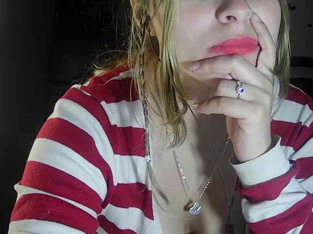 Elith20 Live Webcam on BongaCams