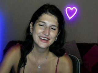 AliannaSoloKisses Porn Show