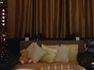 AliannaSoloKisses Porn Show