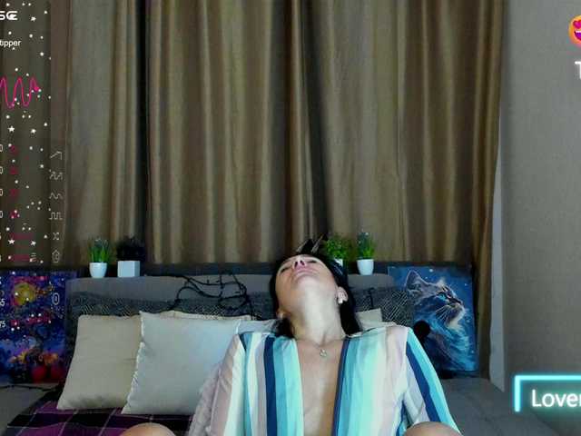 AliannaSoloKisses webcam