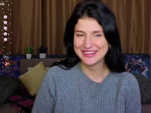 AliannaSoloKisses webcam