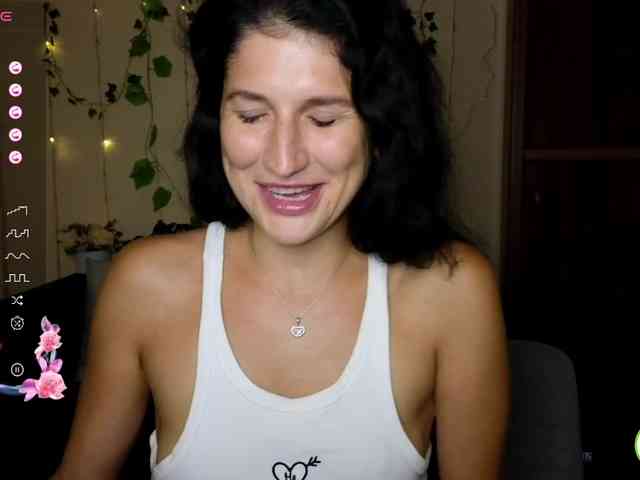 AliannaSoloKisses webcam