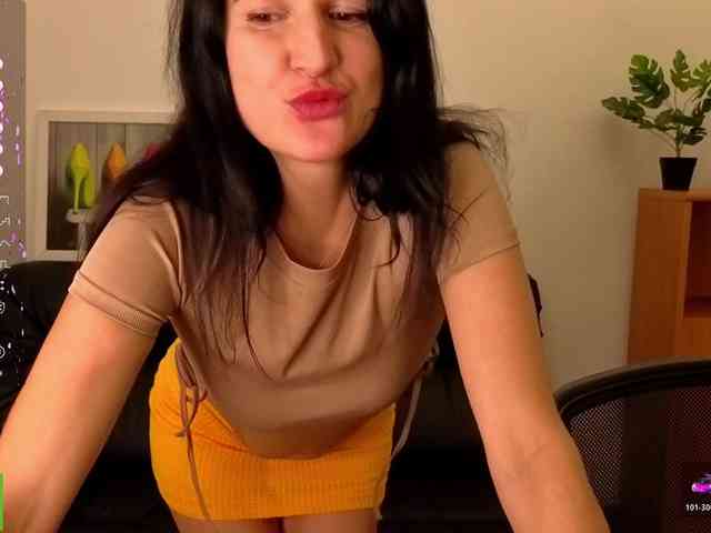 AliannaSoloKisses webcam